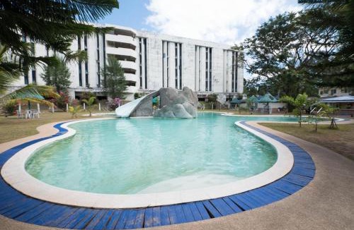 Morong Apartment | OCEAN Nest with Self-Service Breakfast - AC, Monkeys, Pet-friendly with a Fee
