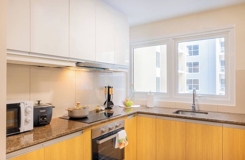 Tambo Apartment | Ocean Oasis Celeb VIP Suite & Bay Views