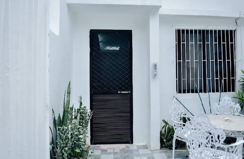 Puerto Galera Apartment | Ocean View Paradise in Puerto Galera
