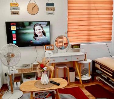 Olango Island House | Olango Island - S&E-1 Tiny Guest House Fully Furnished with Washer, Wi-Fi, Netflix & King-size Bed