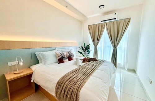Taman Jubilee Apartment | OliveSky Suites l ICC Ipoh Parade l by Grab A Stay l 1-7pax