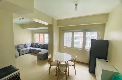 Bacolod Condo | One Regis- Spacious Minimalist Condo