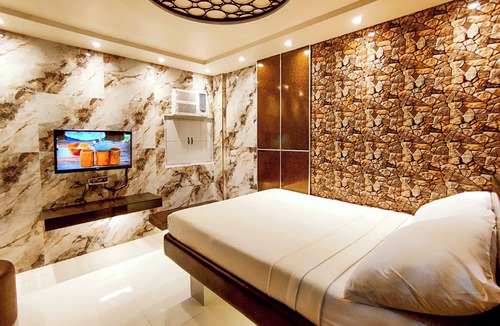 General Trias Hotel | One Serenata Hotel Bacao