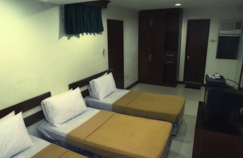 Bacolod House | Ong Bun Pension House Bacolod