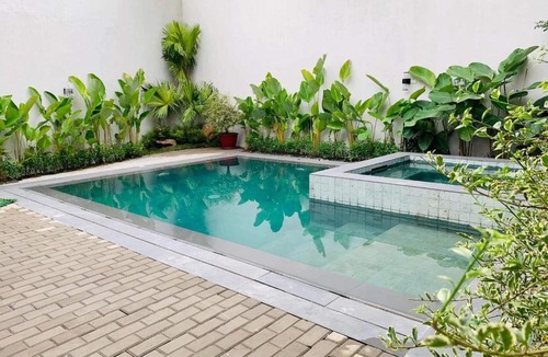 Marikina House | Onsen by BoyNita