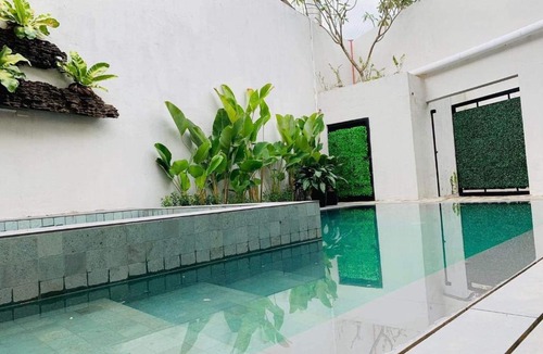 Marikina House | Onsen by BoyNita