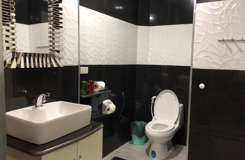 Barretto Hotel | Out Back
