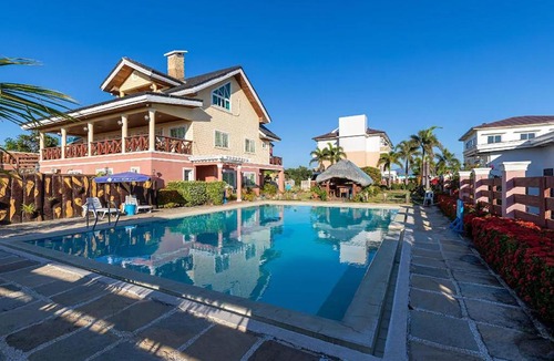 Santa Catalina Hotel | OveMar Resort Hotel near Vigan