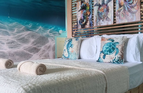 Mabul Island Cabin | Over-water all-inclusive boutique lodge. Mabul Island's only private house.