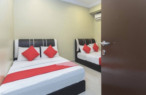 Kampung Keladi Hotel | OYO 1180 Village View Motel