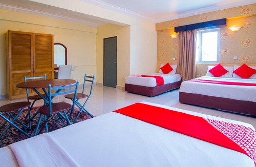 Teluk Bahang Hotel | OYO 528 Andaman Sea Hotel