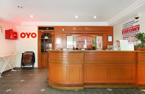 Taman Melaka Raya Hotel | OYO 764 Hotel Famous Inn