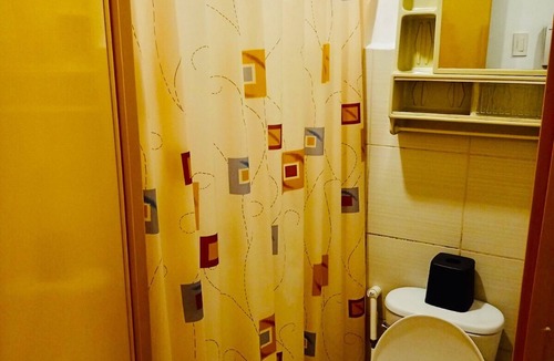Guadalupe Nuevo Hotel | OYO 888 City Stay Inns Fortview BGC