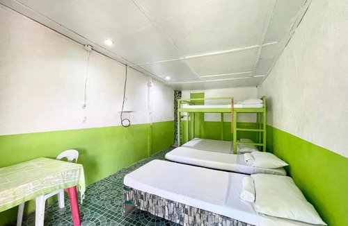 Oslob Hotel | OYO 899 Merie Diz Sunrise Beach Resort