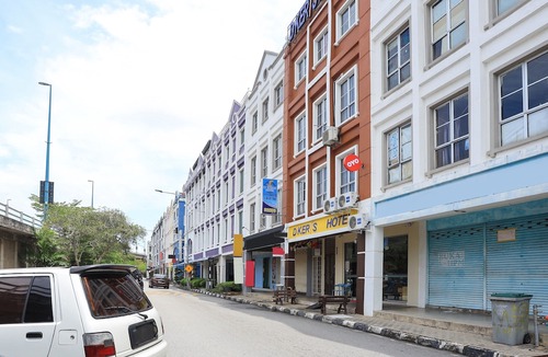 Malacca City Hotel | OYO 90244 Dkeris 2Bhk Apartment