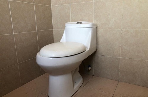 Lutong Hotel | OYO 90342 Sena Home Homestay