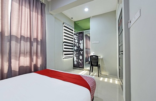 Paka Hotel | OYO 90594 Hotel Casalink