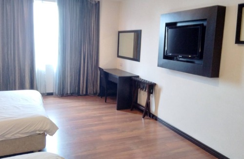 Bintulu Hotel | OYO 90776 H-5 Inn