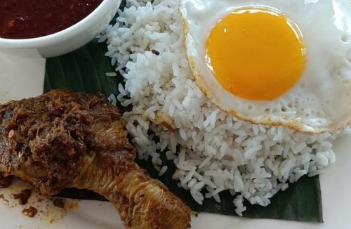 Si Rusa Hotel | Pacific Regency Beach Resort, Port Dickson