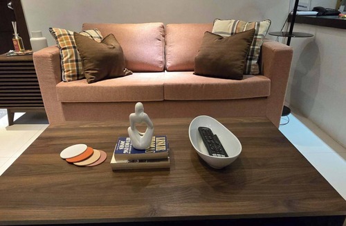 Cebu Condo | PADGETT PLACE - 5 mins walk to Ayala Center. Spacious 45 sq m Condo.