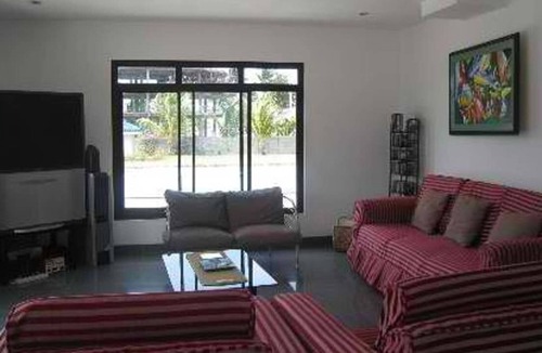 Pagudpud Villa | Pagudpud Secluded "Self Catering" Beachfront Villa with Main & Kiddie pools