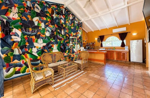Las Galeras House | Painted house- 4 pax, 4 min from the beach
