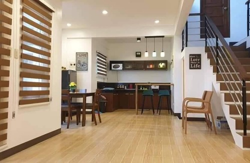 Caticlan House | palhi resort sungriz