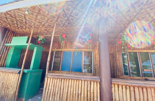 Basdiot Hostel | Palm Hostel