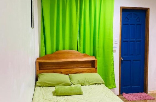 Basdiot Hostel | Palm Hostel