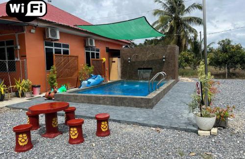 Kampung Panggas Kecil House | Panggas Vintage Homestay Perlis - Swimming Pool & Wifi