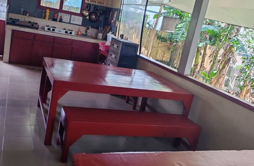 Manoc-Manoc Hotel | Paradise English Dormitory, BoracaynBackpackers-Digital Nomads-budget travelers