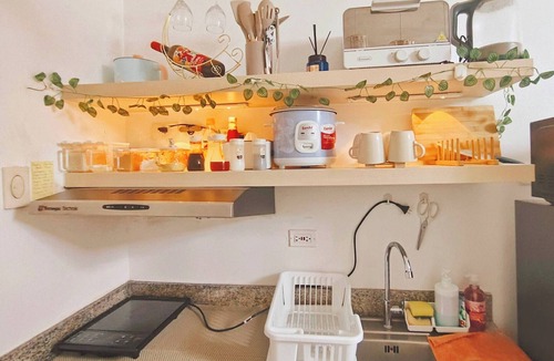 Las Pinas Condo | Paradise Staycation At South!