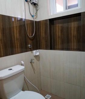 Legazpi Hotel | ParmView Inn
