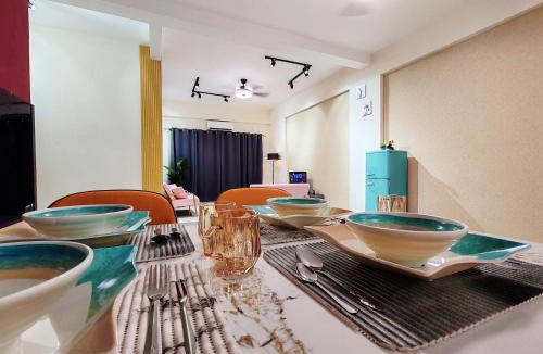 Kampung Kepayang Apartment | Pavilionvillie M1T695 by irainbow