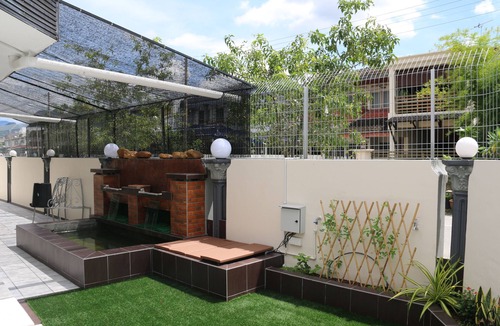 Taman Mutiara Apartment | Peaceful Location Sweet Hut Suites Ipoh