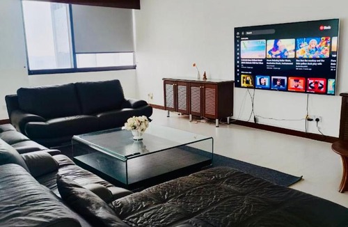Imbi Apartment | Penthouse Duplex with KLCC Views At Times Square