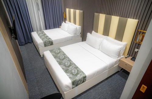 Pinamungajan Hotel | Perc Hotel