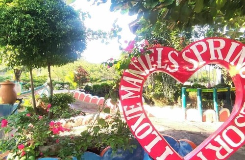 Kibawe Resort | Perfect 1-bedroom resort with AC in delightful Kadingilan