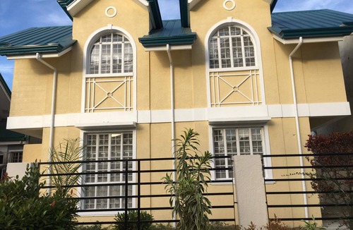Silang House | Perfect place to relax and enjoy the homey atmosphere outside the city