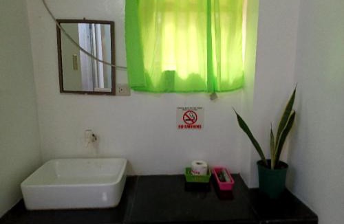 Roxas City Hotel | Pete's inn