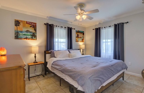 Manila House | Colorful Retreat Near Disney
