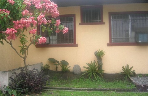 Luzon Resort | Private room ∙ 3 guests