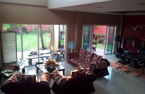 Luzon Resort | Private room ∙ 3 guests