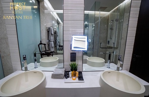 Golden Triangle Apartment | PH Suites at Banyan Tree Studio Twin Suites - 47