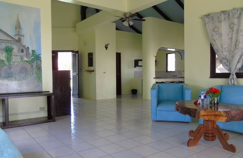 Pandan Hotel | Phaidon Beach Resort