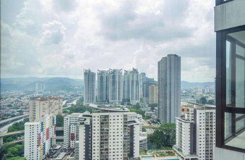Kampung Datuk Keramat Apartment | Picasso Residence near KLCC and Gleneagles by Cobnb
