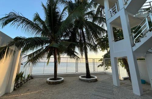 Allen Apartment | Pinky's Beach House