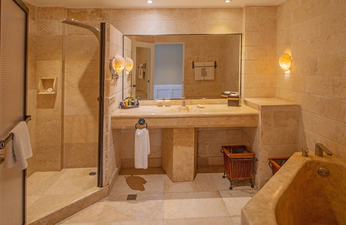 Lapu-Lapu Resort | Plantation Bay Resort and Spa