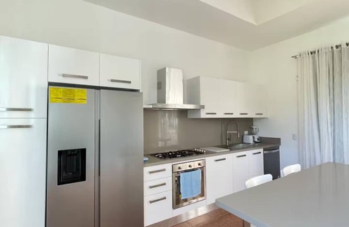 La Ceiba Condo | Playa Bonita 1BR Penthouse & Spa – Serene Getaway Steps from the Beach
