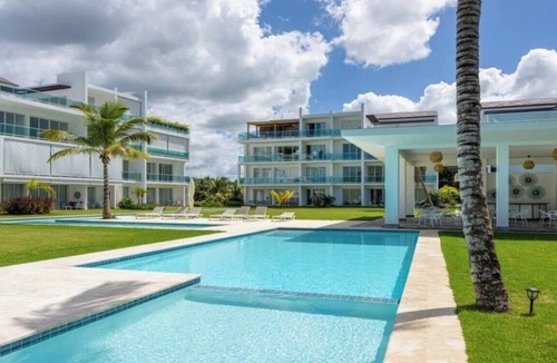 La Ceiba Condo | Playa Bonita 1BR Penthouse & Spa – Serene Getaway Steps from the Beach